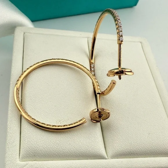 Tiffany & Co.18k Large Diamond Metro Hoop Earrings in Rose Gold - Picture 6 of 9